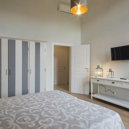Iris Apartments By Mmega Florence Extérieur photo